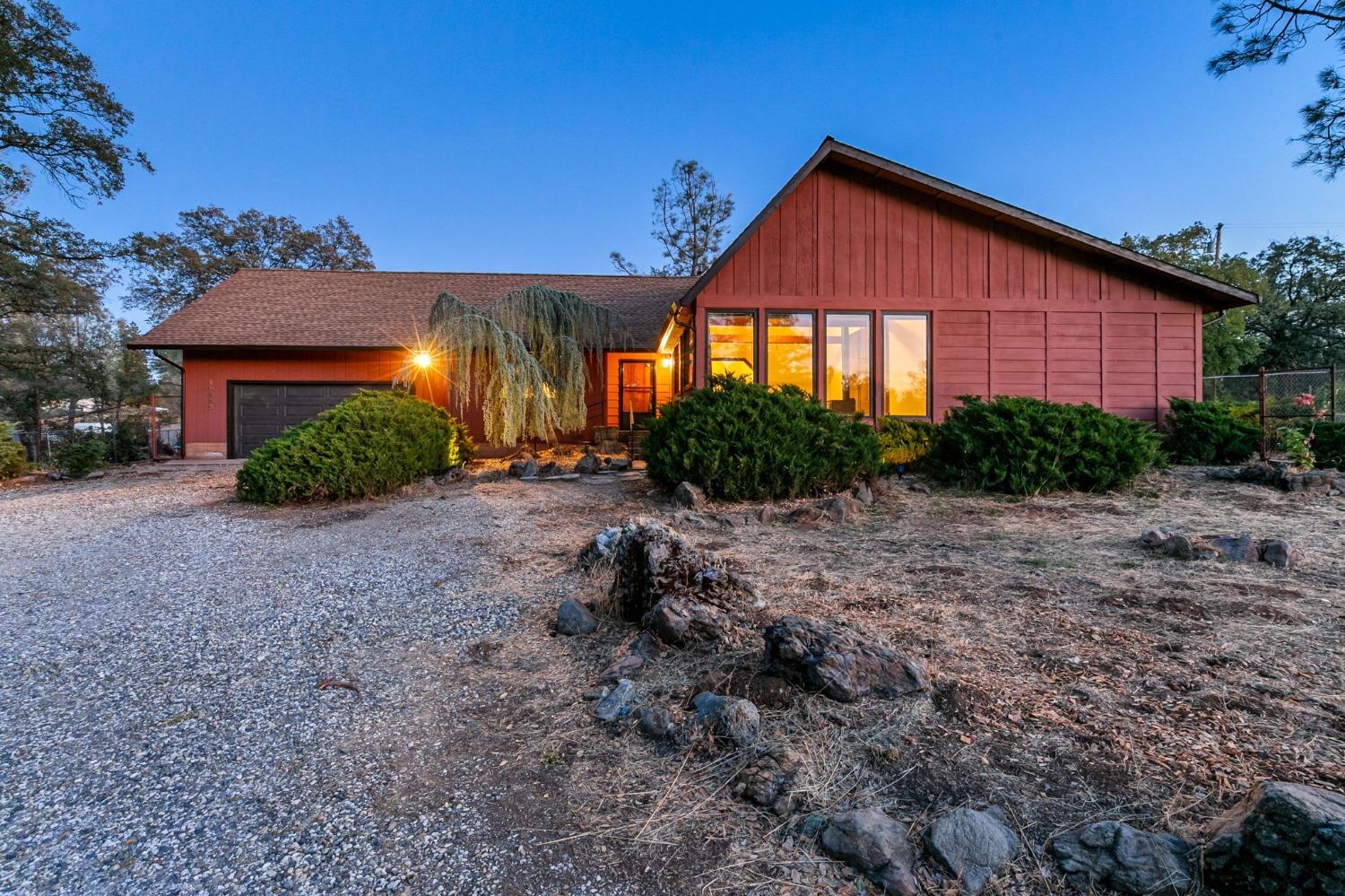 Detail Gallery Image 53 of 71 For 10265 Newtown Rd, Nevada City,  CA 95959 - 4 Beds | 2/1 Baths