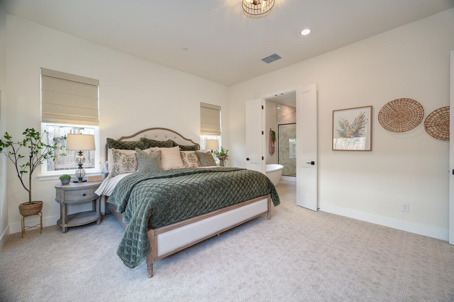 Detail Gallery Image 45 of 59 For 12033 Cobble Brook Dr, Rancho Cordova,  CA 95742 - 3 Beds | 2/1 Baths