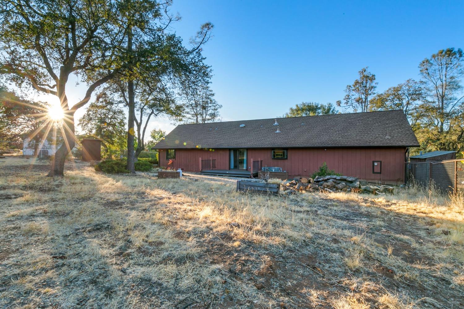 Detail Gallery Image 60 of 71 For 10265 Newtown Rd, Nevada City,  CA 95959 - 4 Beds | 2/1 Baths