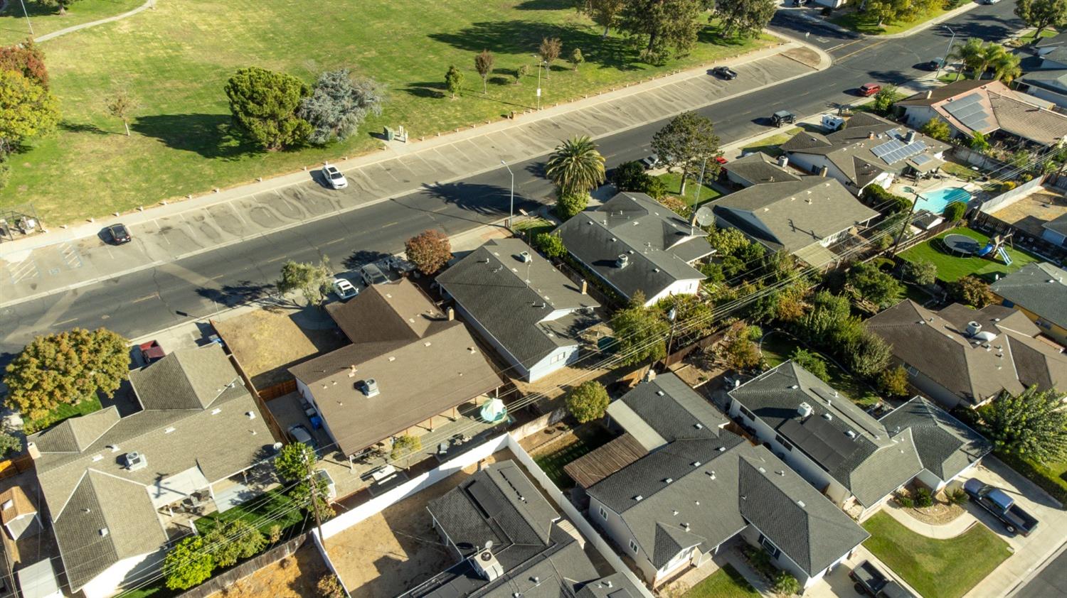 Detail Gallery Image 30 of 30 For 940 E Edison St, Manteca,  CA 95336 - 3 Beds | 2 Baths