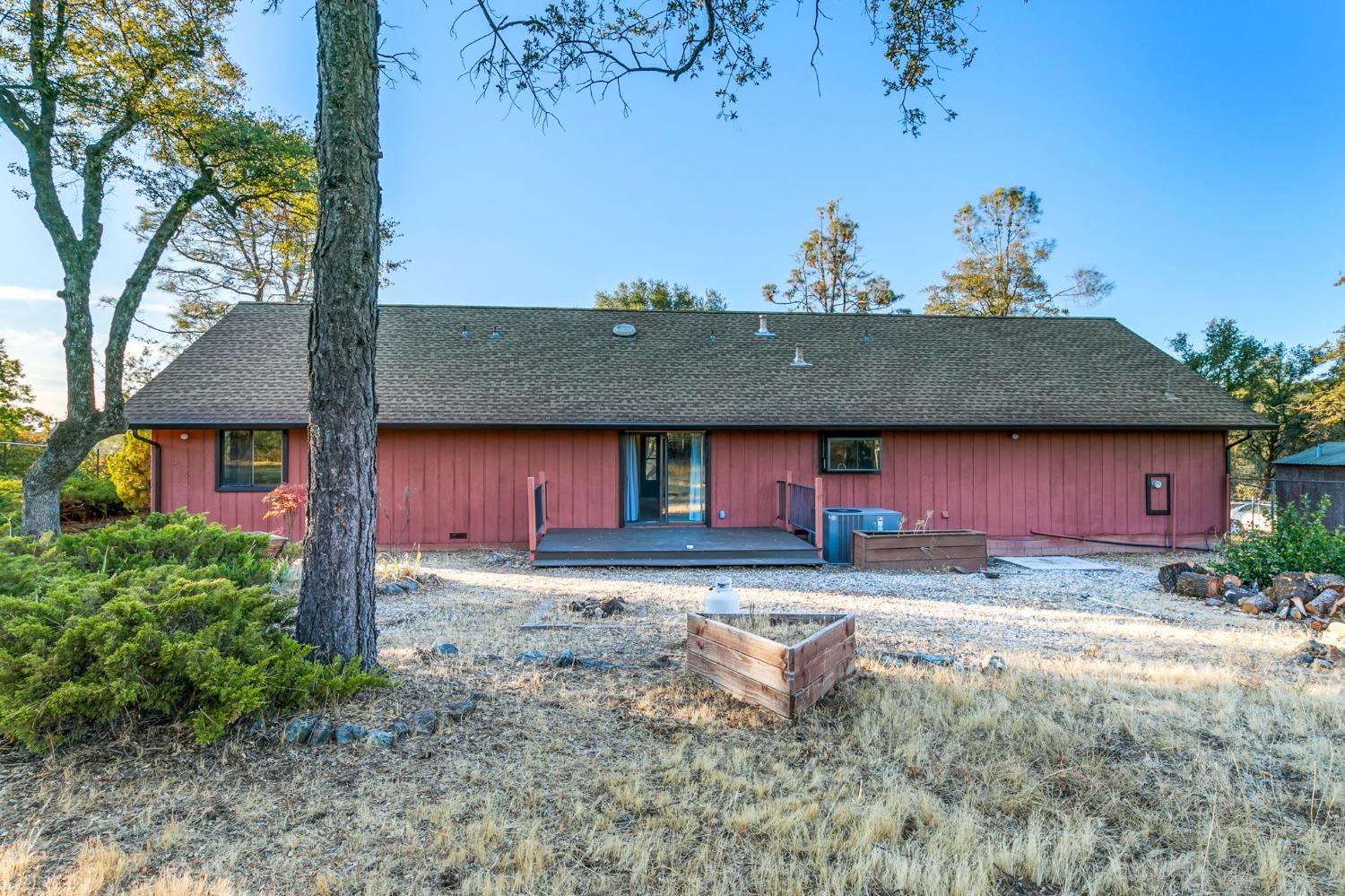 Detail Gallery Image 59 of 71 For 10265 Newtown Rd, Nevada City,  CA 95959 - 4 Beds | 2/1 Baths