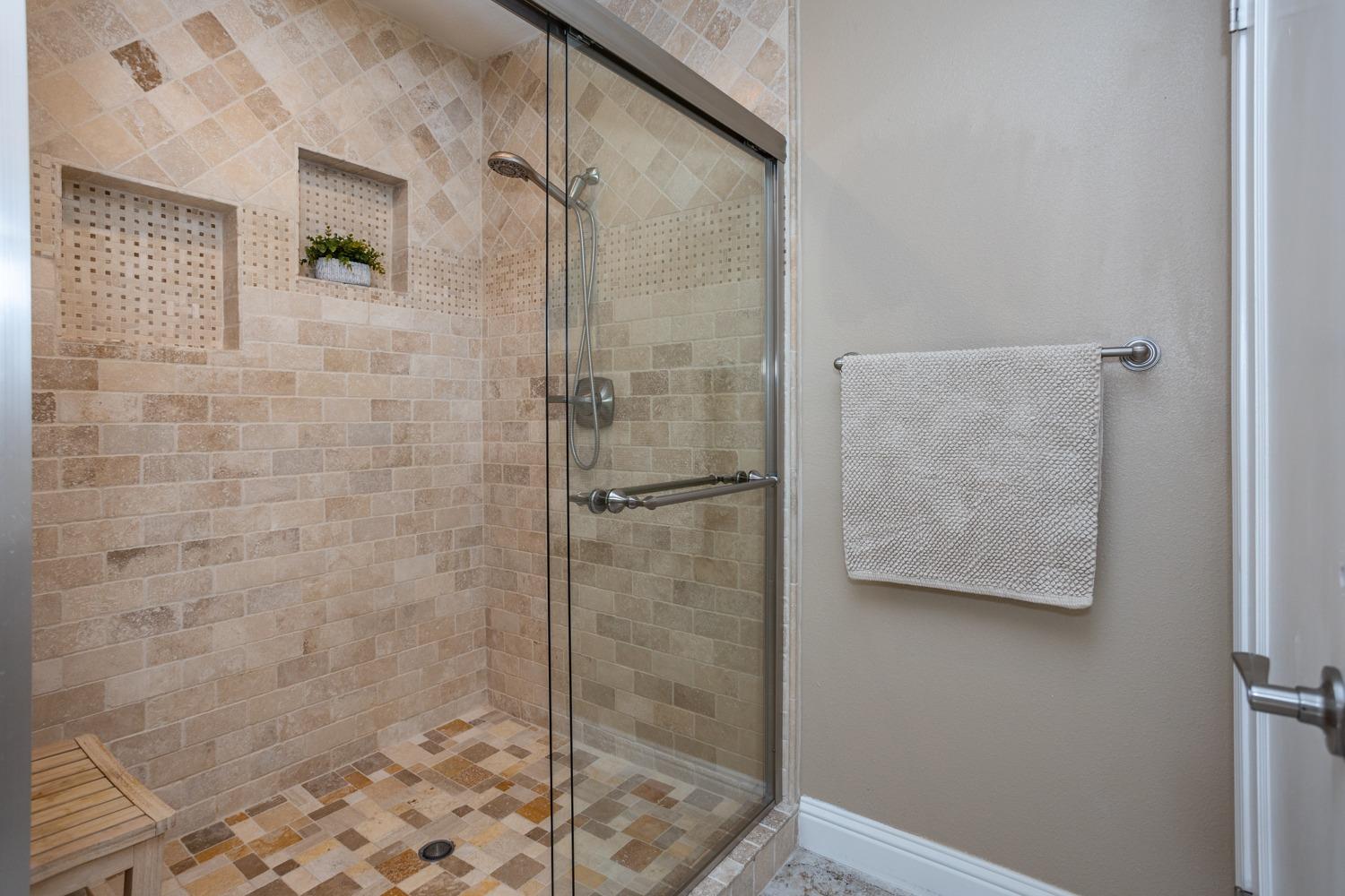 Detail Gallery Image 21 of 38 For 1048 Harvard Ave, Modesto,  CA 95350 - 3 Beds | 2 Baths