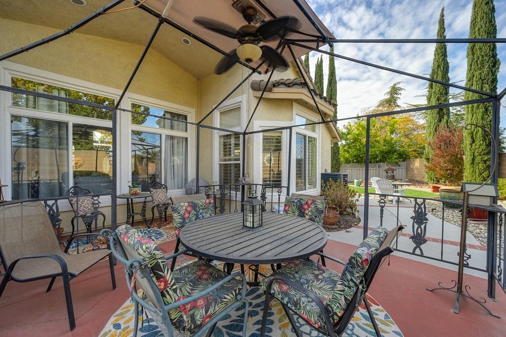 Detail Gallery Image 61 of 90 For 7549 Apple Hollow Loop, Roseville,  CA 95747 - 2 Beds | 2 Baths