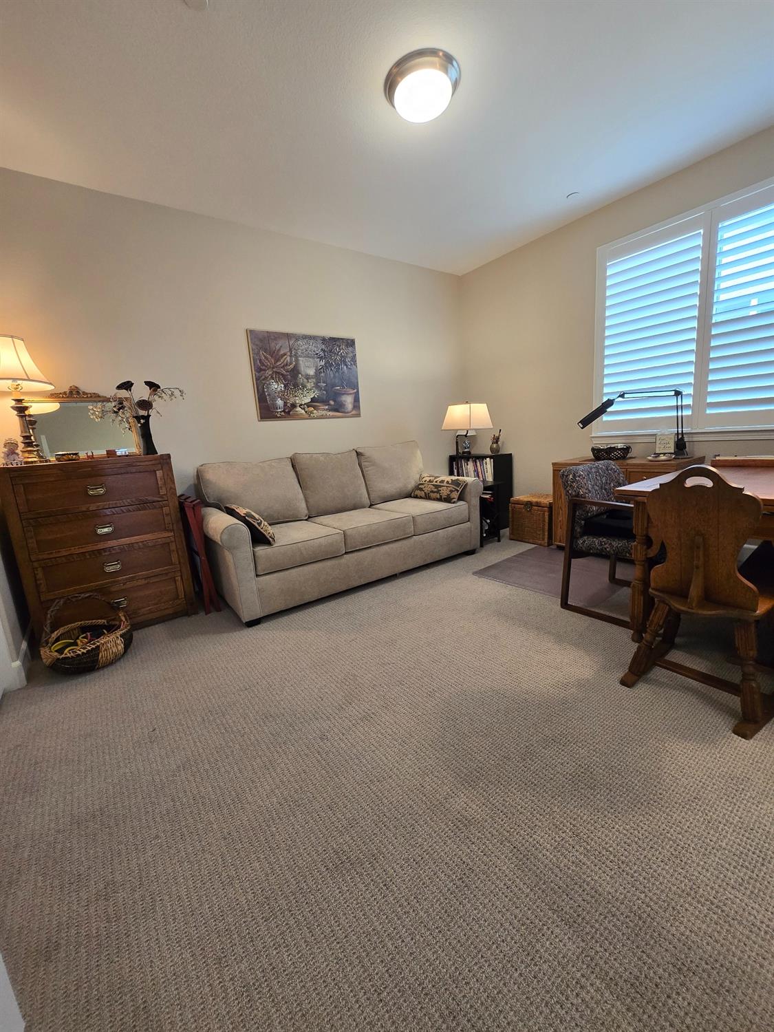 Detail Gallery Image 36 of 45 For 5040 Peace Lily Ln, Roseville,  CA 95747 - 2 Beds | 2/1 Baths