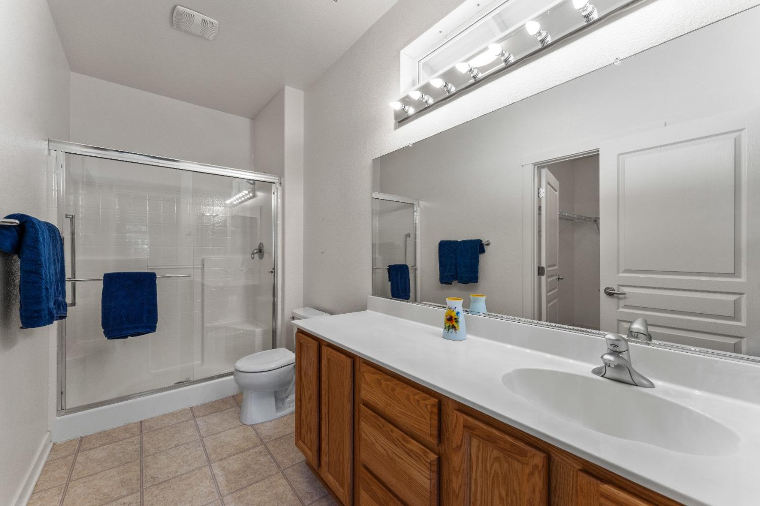 Detail Gallery Image 9 of 22 For 264 Timberland Ln, Lincoln,  CA 95648 - 2 Beds | 2 Baths