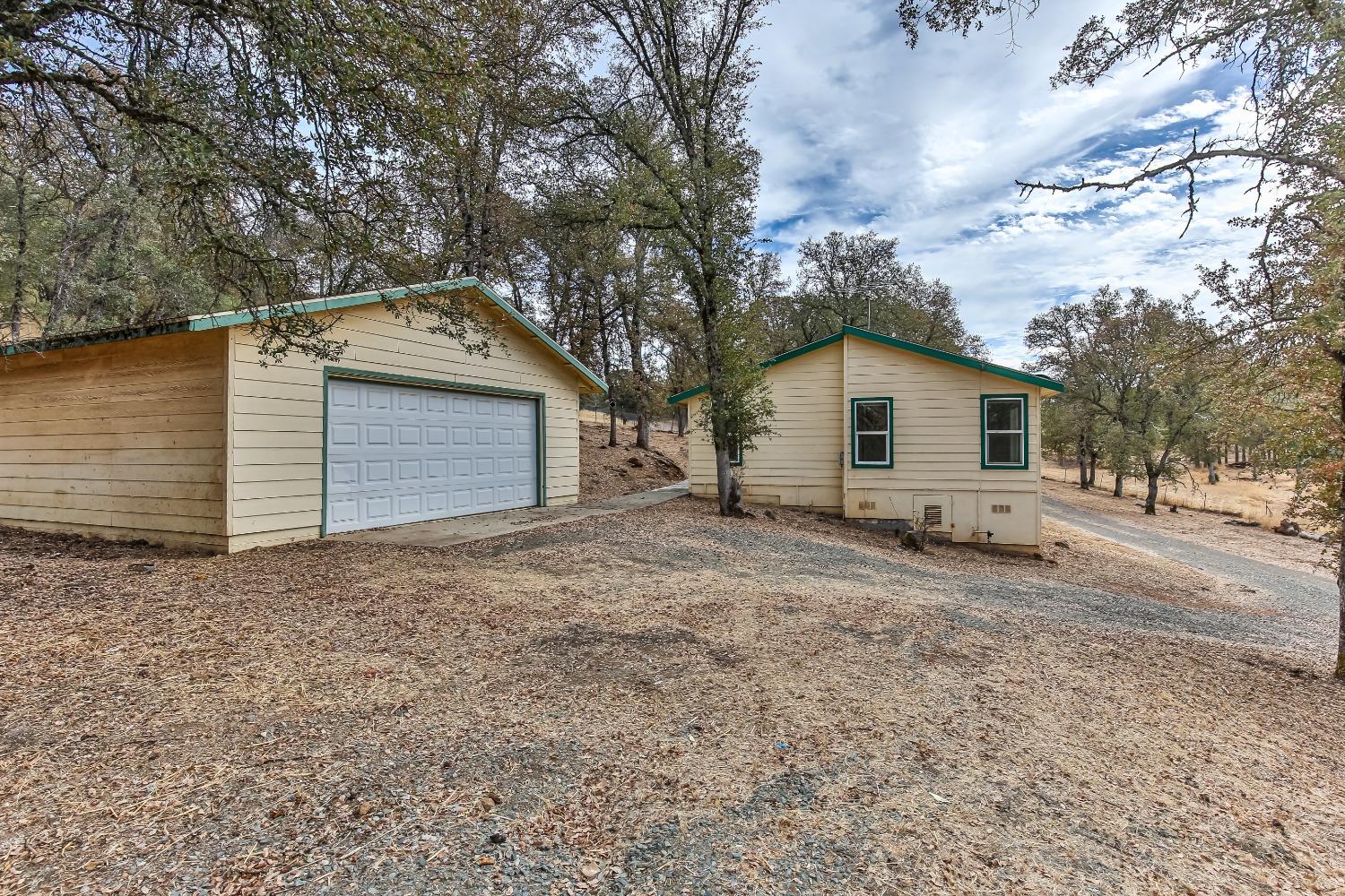 Detail Gallery Image 55 of 82 For 22422 E Hacienda Dr, Grass Valley,  CA 95949 - 5 Beds | 3 Baths