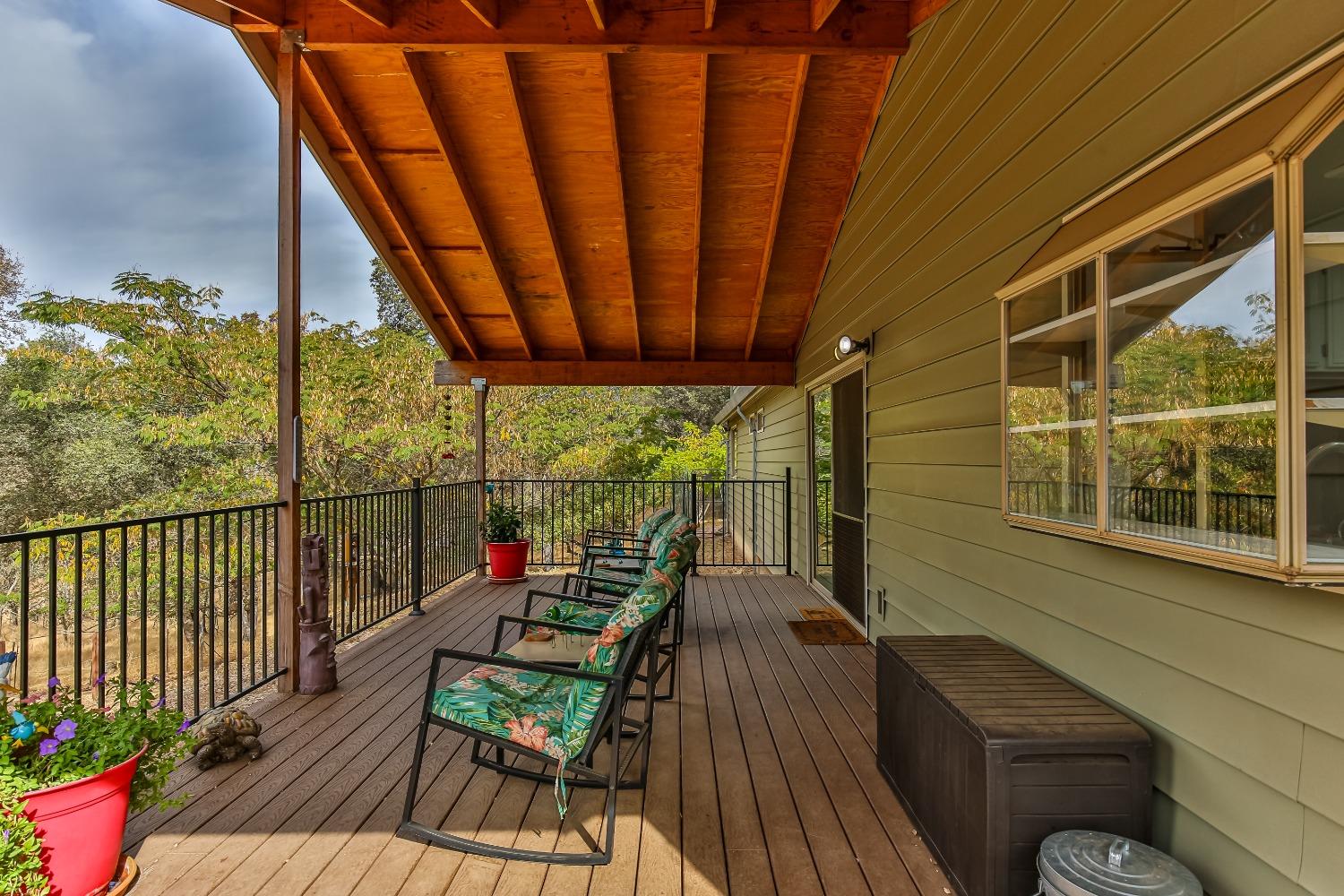 Detail Gallery Image 42 of 82 For 22422 E Hacienda Dr, Grass Valley,  CA 95949 - 5 Beds | 3 Baths