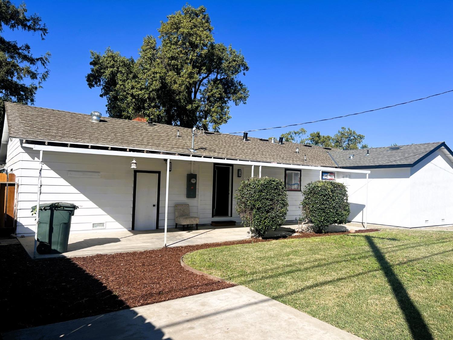 Detail Gallery Image 30 of 30 For 2100 Aloha Way, Modesto,  CA 95350 - 3 Beds | 2 Baths