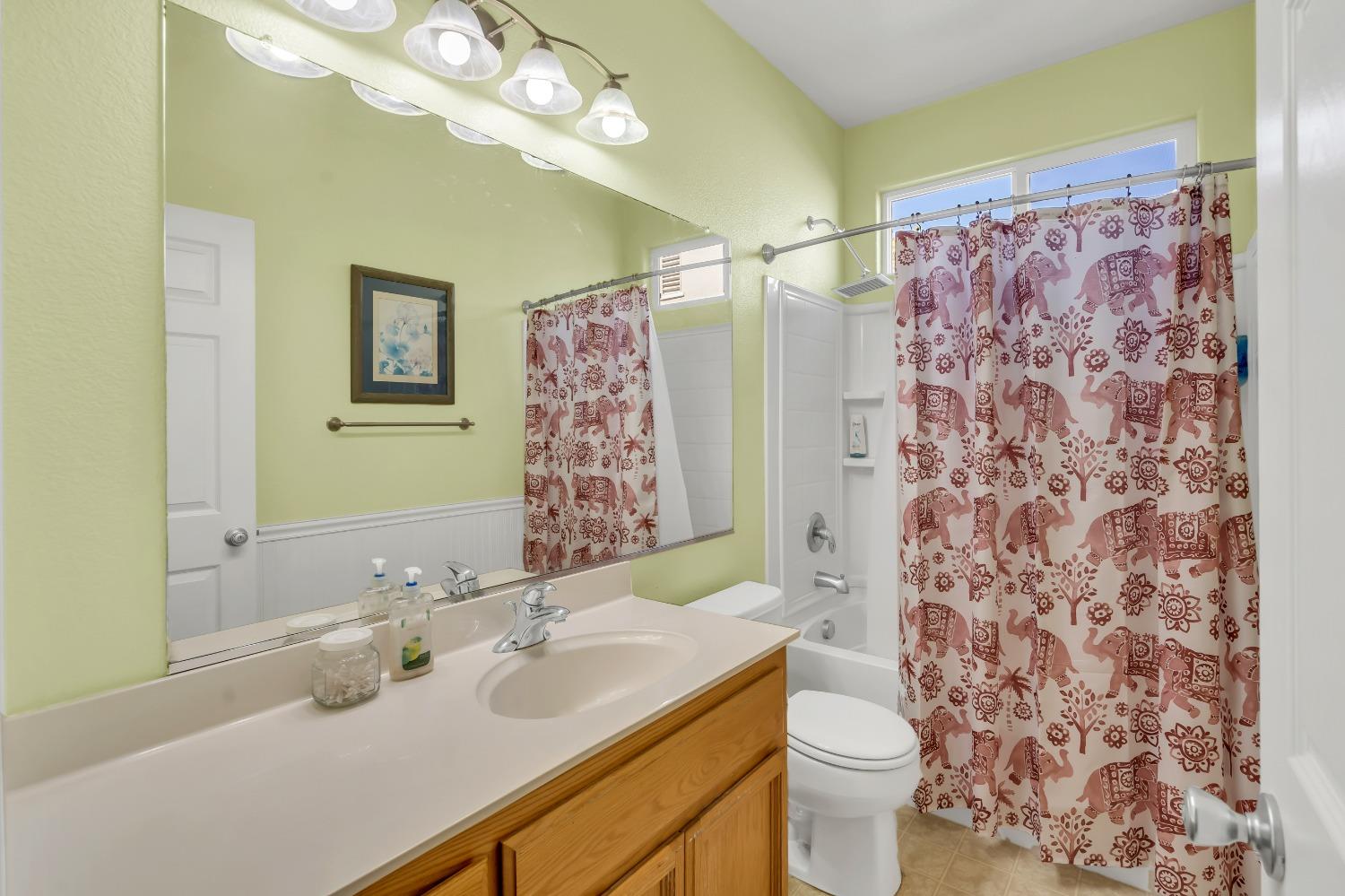 Detail Gallery Image 13 of 28 For 3156 Touchman St, Sacramento,  CA 95833 - 3 Beds | 2/1 Baths