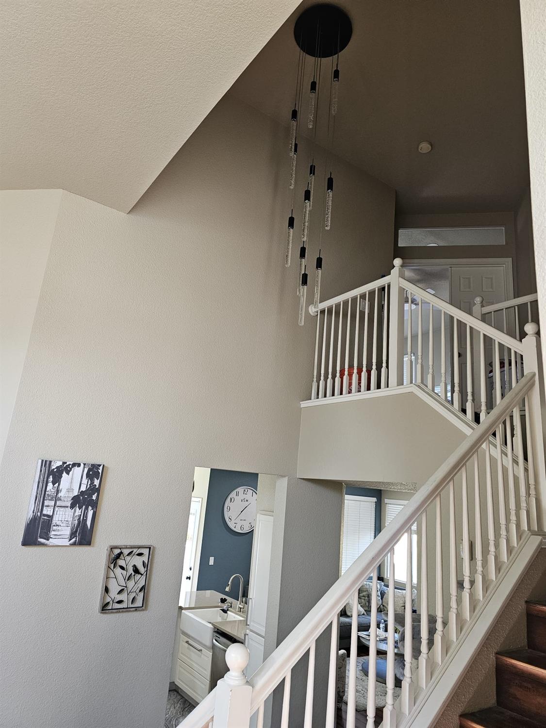 Detail Gallery Image 10 of 46 For 8672 Spring House Way, Elk Grove,  CA 95624 - 4 Beds | 2/1 Baths