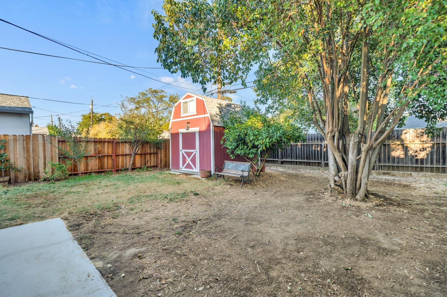 Detail Gallery Image 34 of 44 For 4121 47th St, Sacramento,  CA 95820 - 3 Beds | 1 Baths