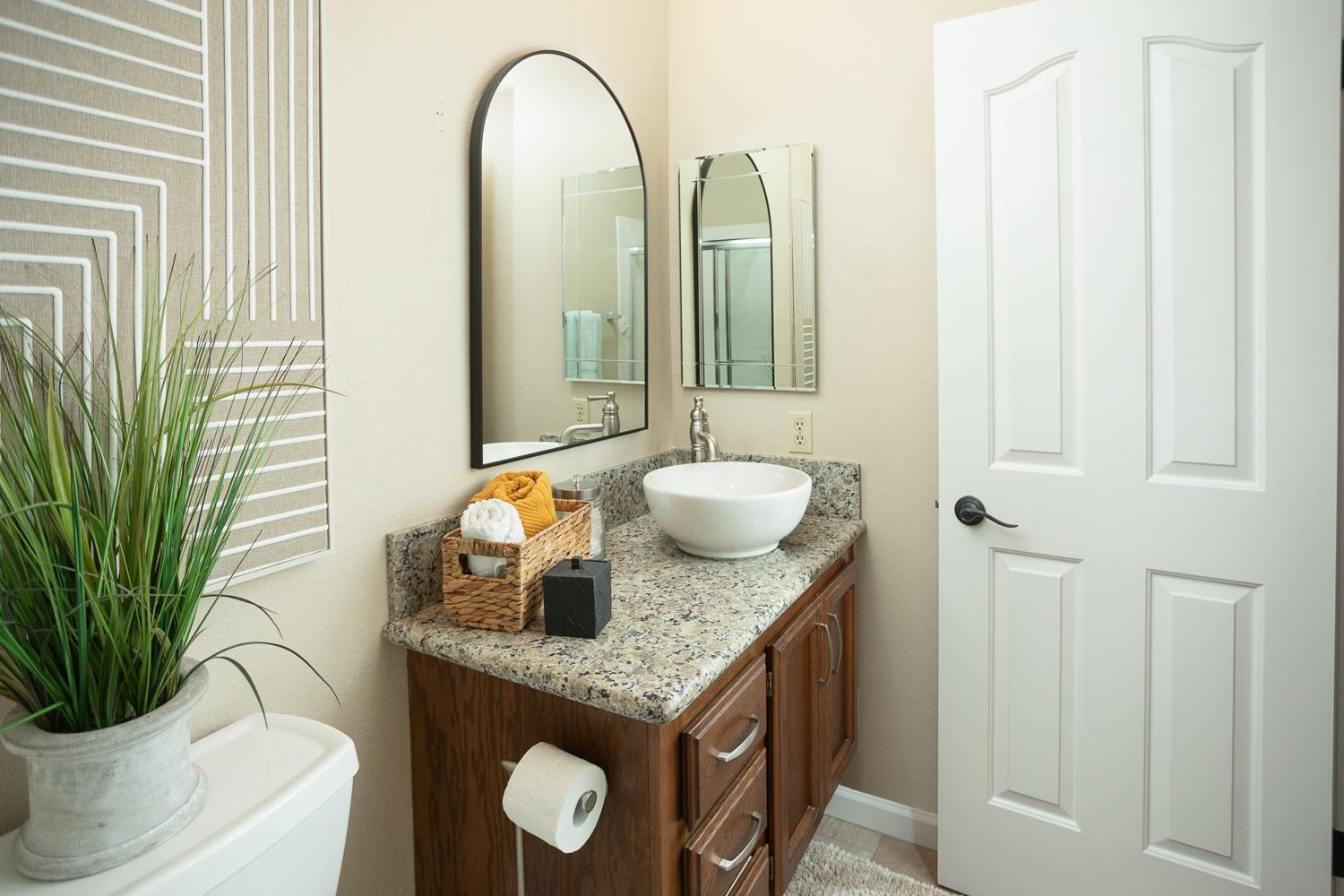 Detail Gallery Image 32 of 50 For 1756 Meadowlark Way, Yuba City,  CA 95993 - 3 Beds | 2 Baths