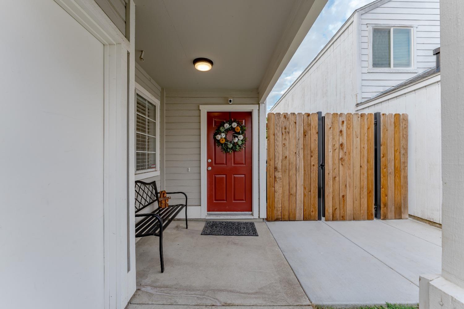 Detail Gallery Image 28 of 37 For 3020 Springview Meadows Dr, Rocklin,  CA 95677 - 3 Beds | 2/1 Baths