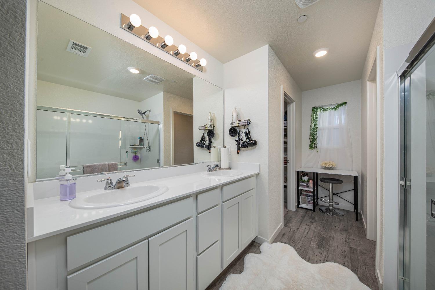 Detail Gallery Image 28 of 49 For 10829 Kentledge St, Stockton,  CA 95219 - 4 Beds | 2/1 Baths