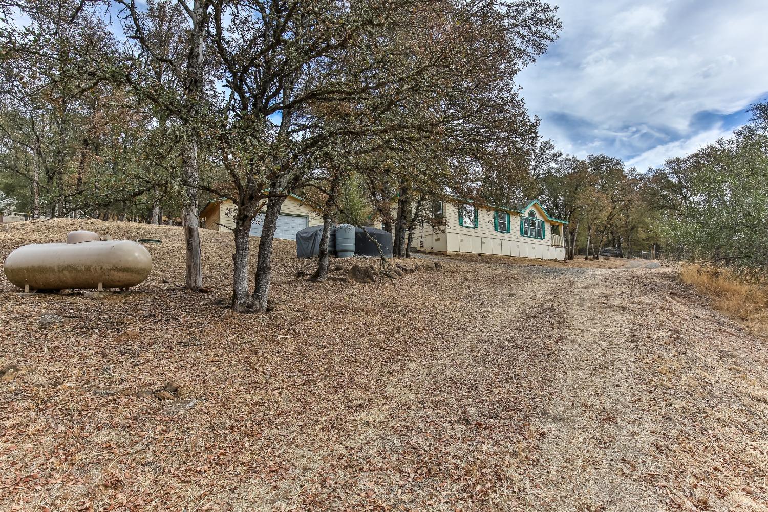 Detail Gallery Image 54 of 82 For 22422 E Hacienda Dr, Grass Valley,  CA 95949 - 5 Beds | 3 Baths