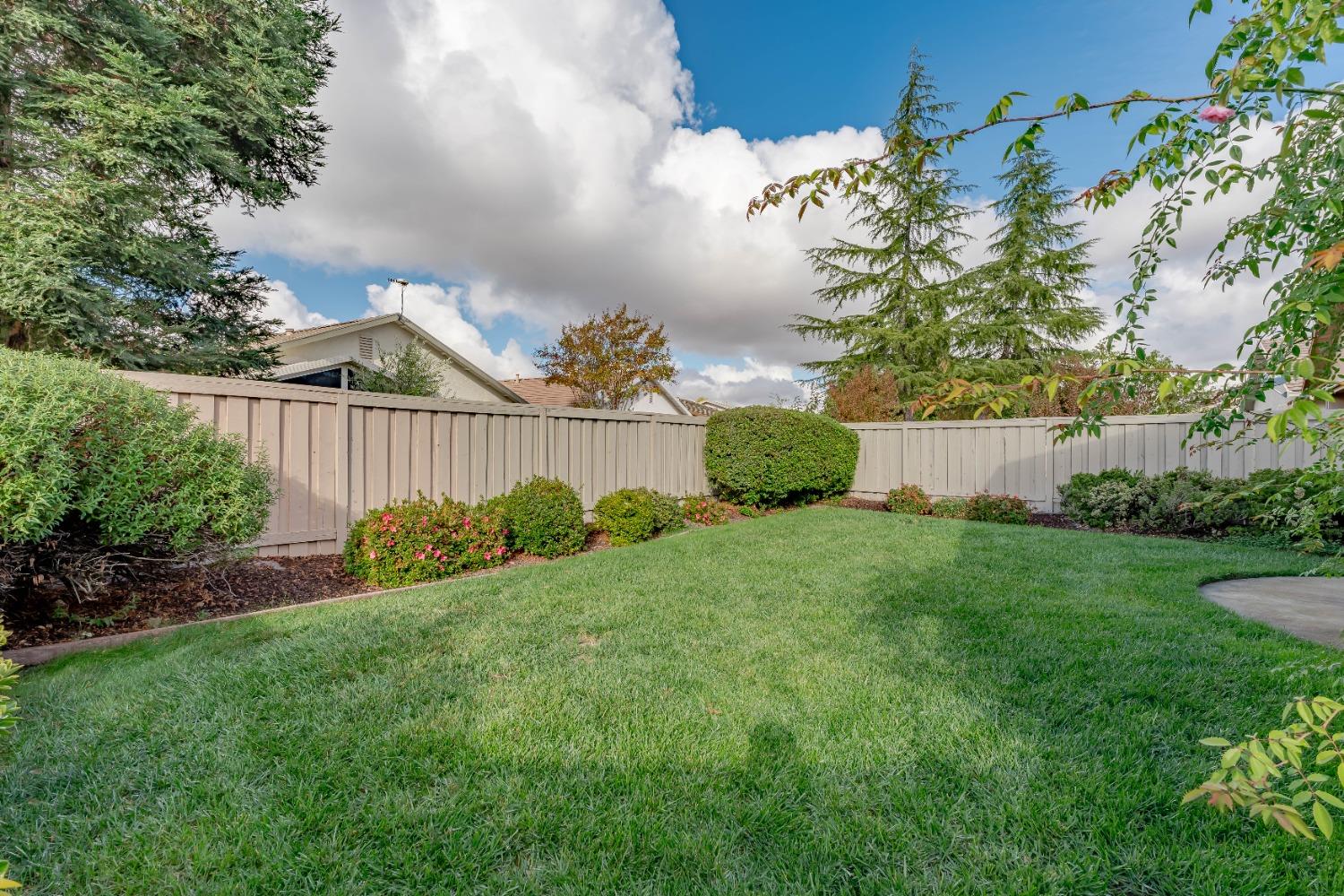 Detail Gallery Image 18 of 22 For 264 Timberland Ln, Lincoln,  CA 95648 - 2 Beds | 2 Baths