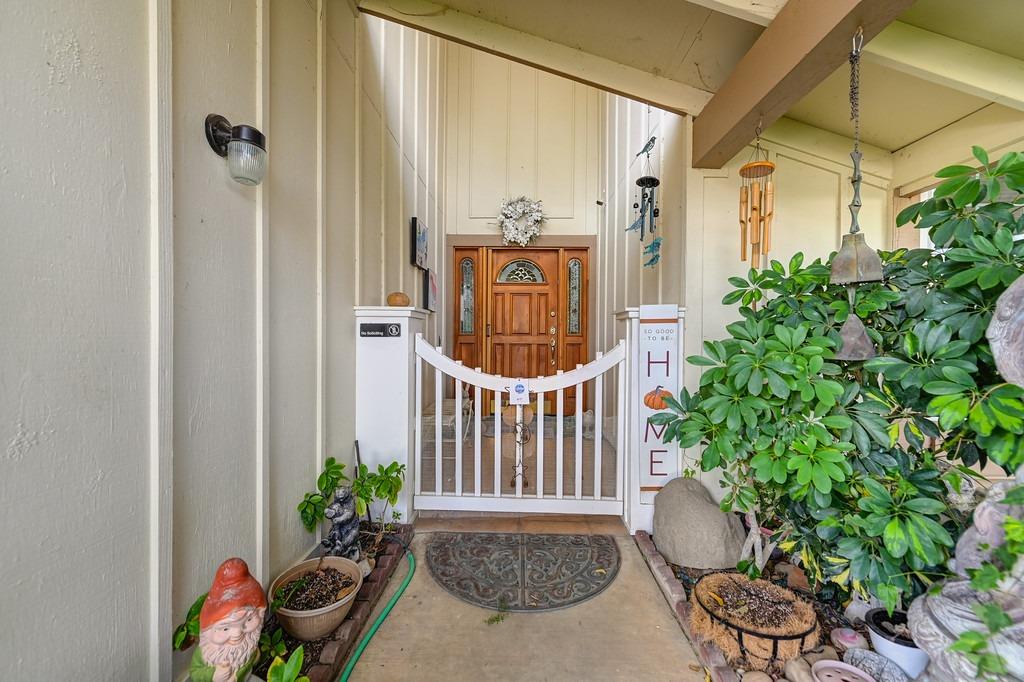 Detail Gallery Image 6 of 51 For 9284 Linda Rio Dr, Sacramento,  CA 95826 - 3 Beds | 2 Baths