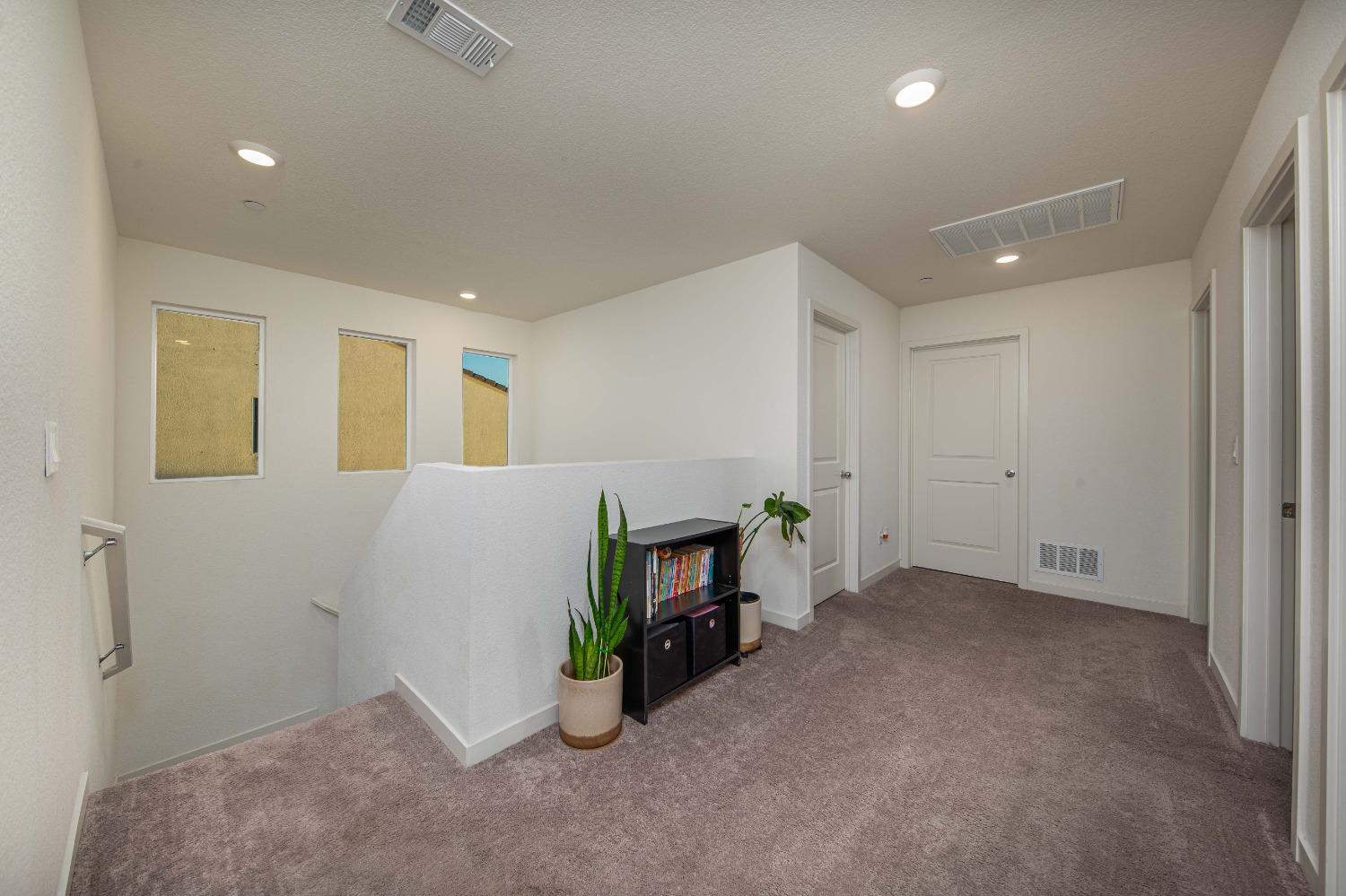 Detail Gallery Image 17 of 49 For 10829 Kentledge St, Stockton,  CA 95219 - 4 Beds | 2/1 Baths