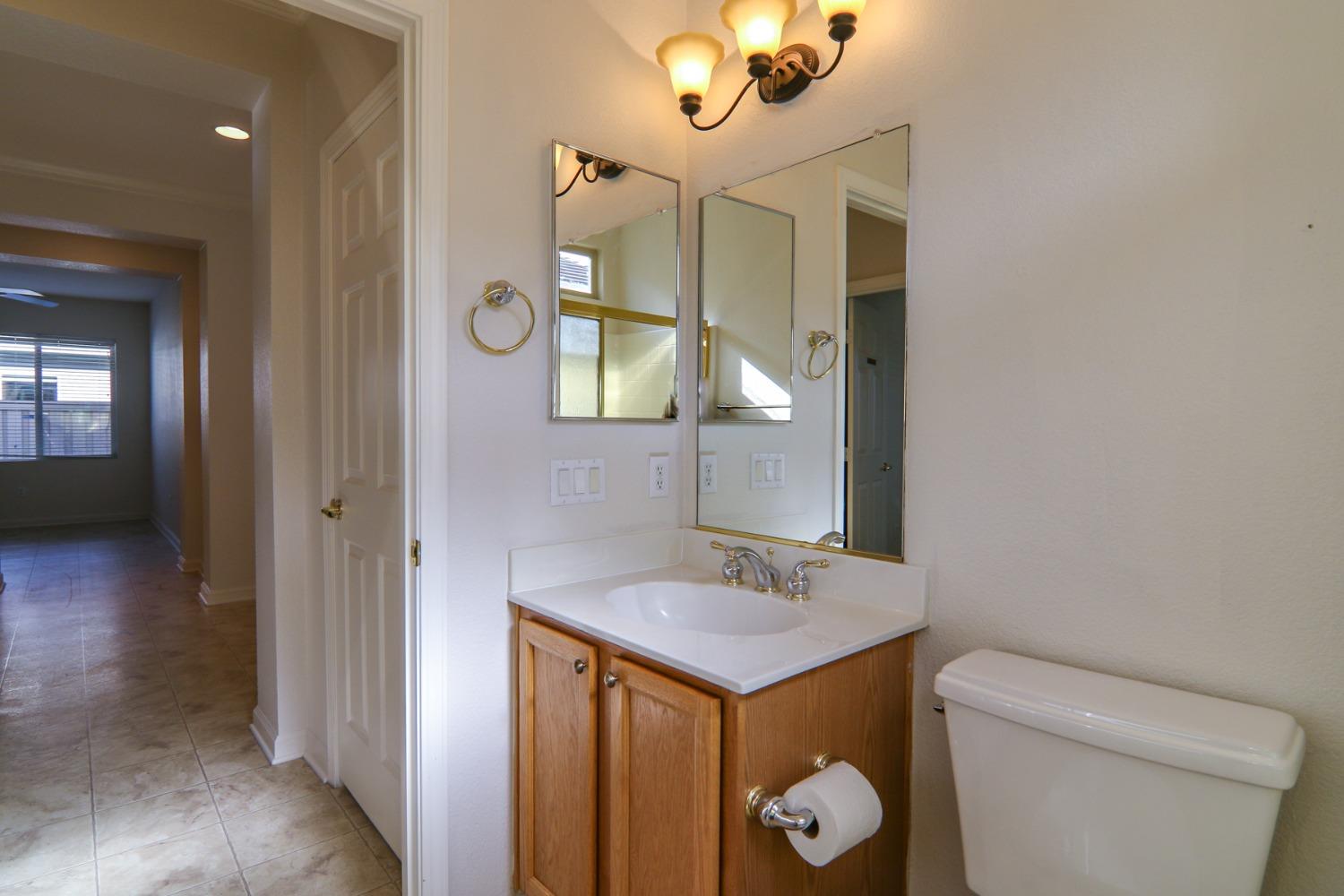 Detail Gallery Image 18 of 46 For 1375 Tahoma Ln, Lincoln,  CA 95648 - 2 Beds | 2 Baths