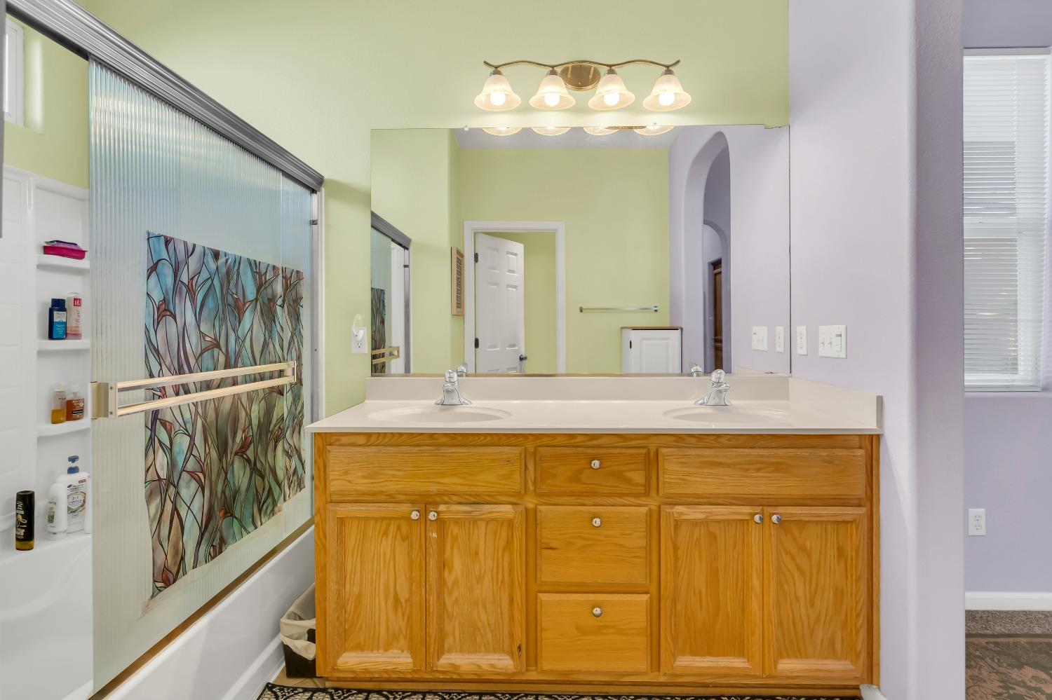 Detail Gallery Image 16 of 28 For 3156 Touchman St, Sacramento,  CA 95833 - 3 Beds | 2/1 Baths