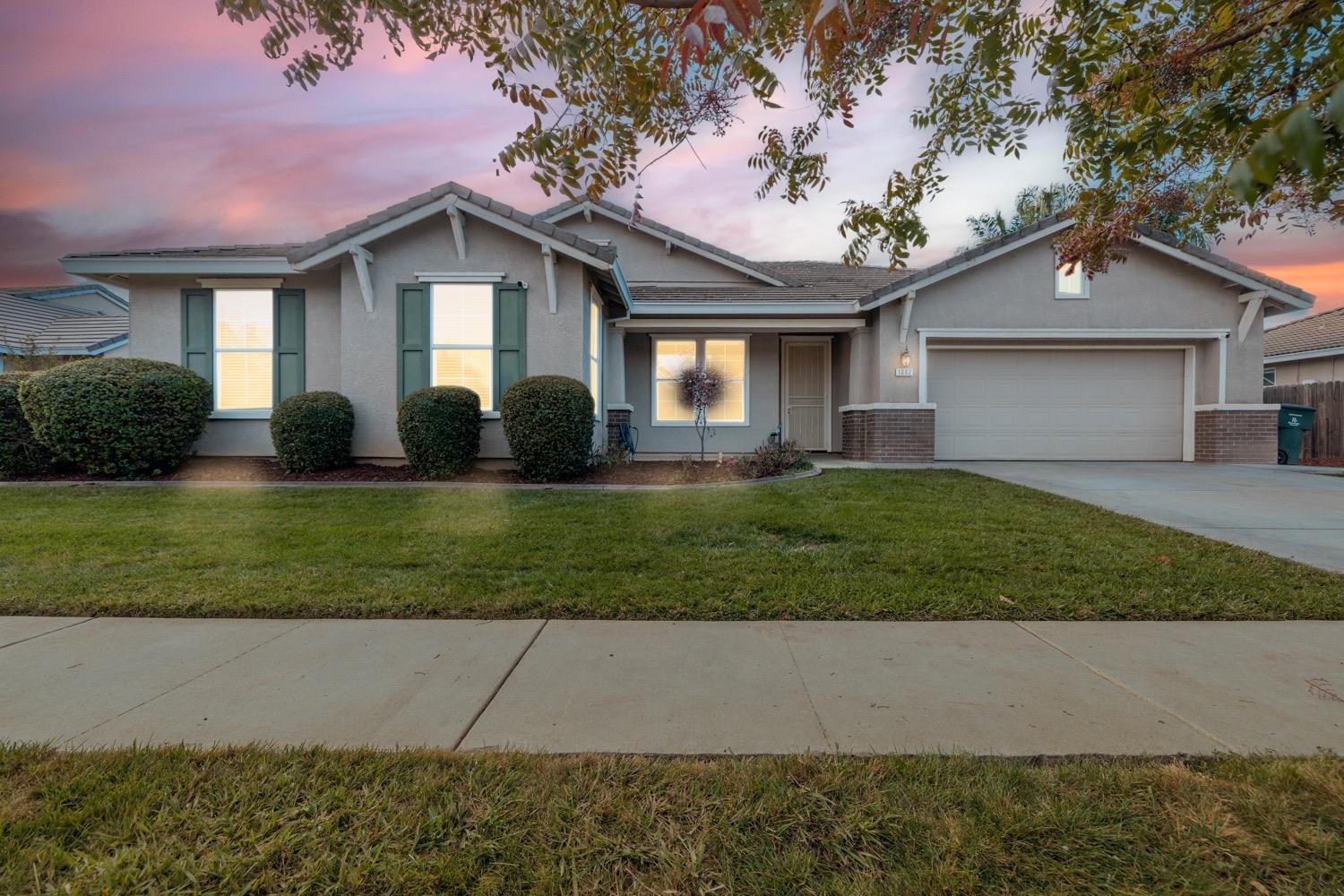 Detail Gallery Image 5 of 47 For 1092 Bronco Dr, Plumas Lake,  CA 95961 - 4 Beds | 2 Baths