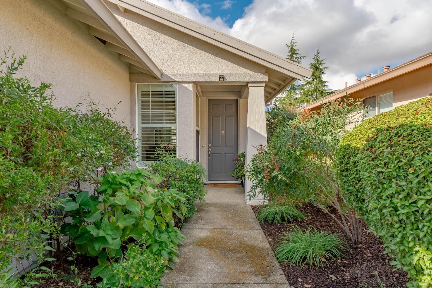 Detail Gallery Image 2 of 22 For 264 Timberland Ln, Lincoln,  CA 95648 - 2 Beds | 2 Baths