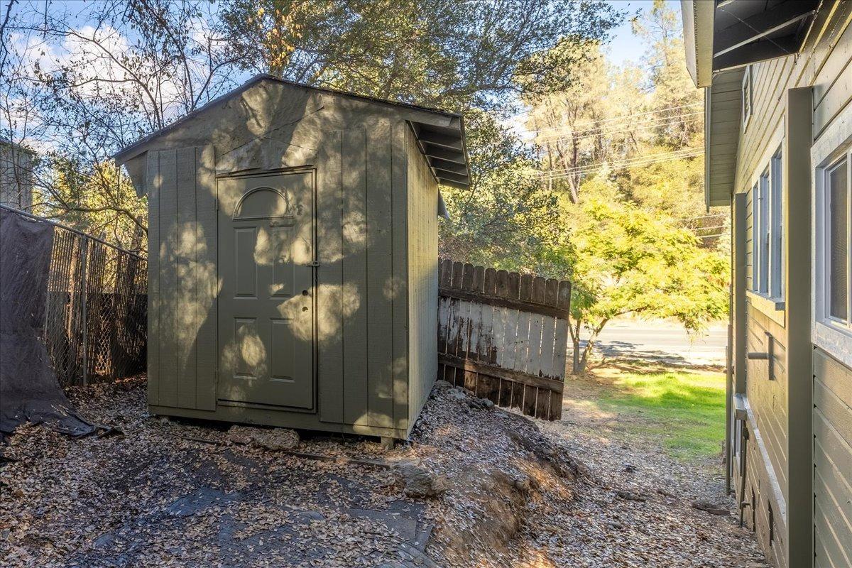 Detail Gallery Image 10 of 44 For 6310 Pleasant Valley Rd, El Dorado,  CA 95623 - 3 Beds | 1 Baths