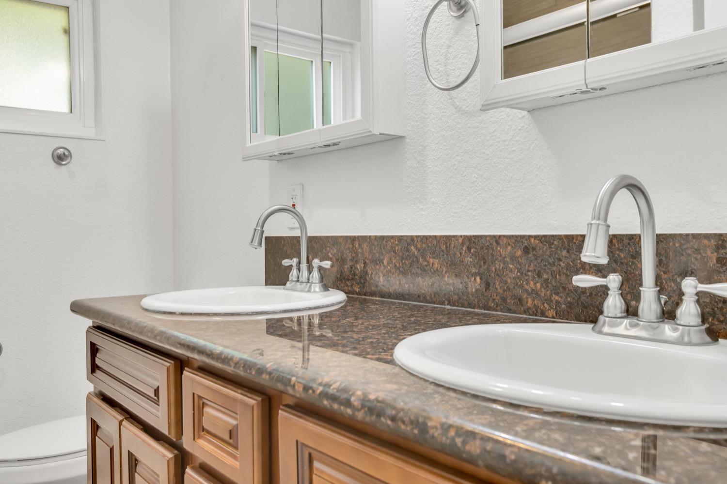 Detail Gallery Image 36 of 51 For 6708 Woodmore Oaks, Orangevale,  CA 95662 - 4 Beds | 2 Baths