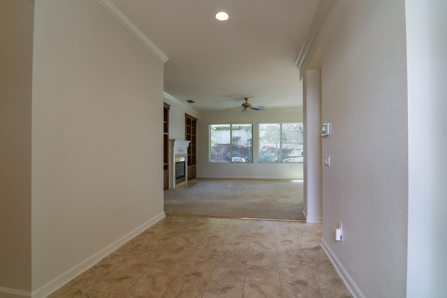 Detail Gallery Image 6 of 46 For 1375 Tahoma Ln, Lincoln,  CA 95648 - 2 Beds | 2 Baths