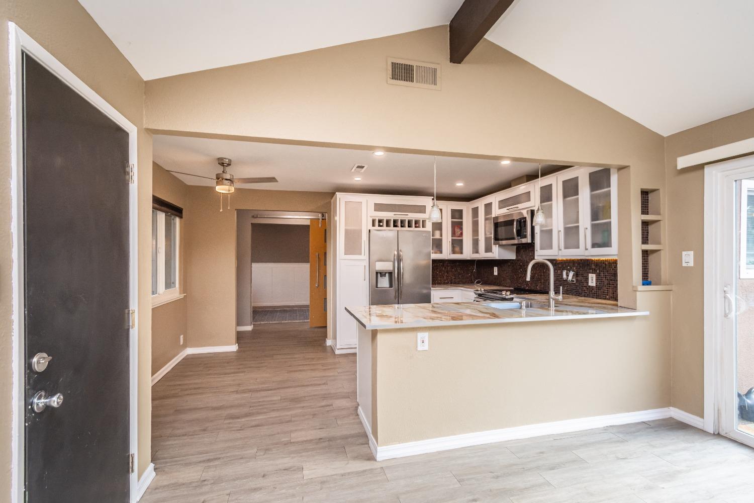 Detail Gallery Image 21 of 50 For 9275 Medallion Way, Sacramento,  CA 95826 - 3 Beds | 2 Baths