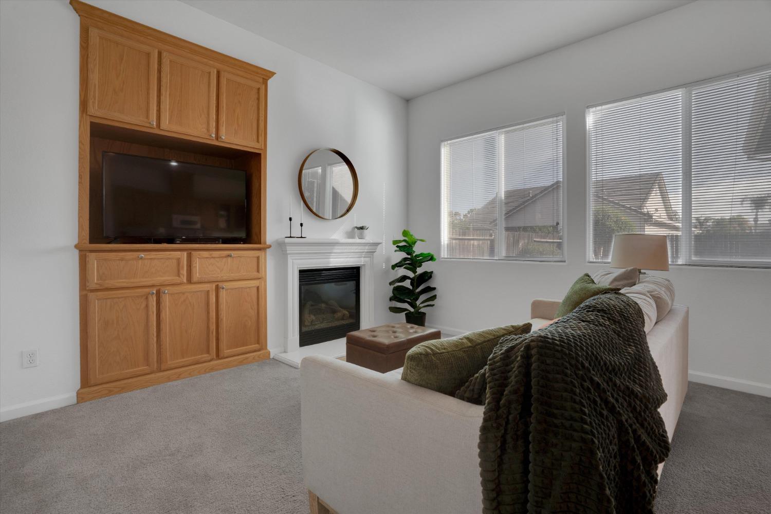 Detail Gallery Image 9 of 38 For 710 Bunting Ln, Newman,  CA 95360 - 3 Beds | 2 Baths