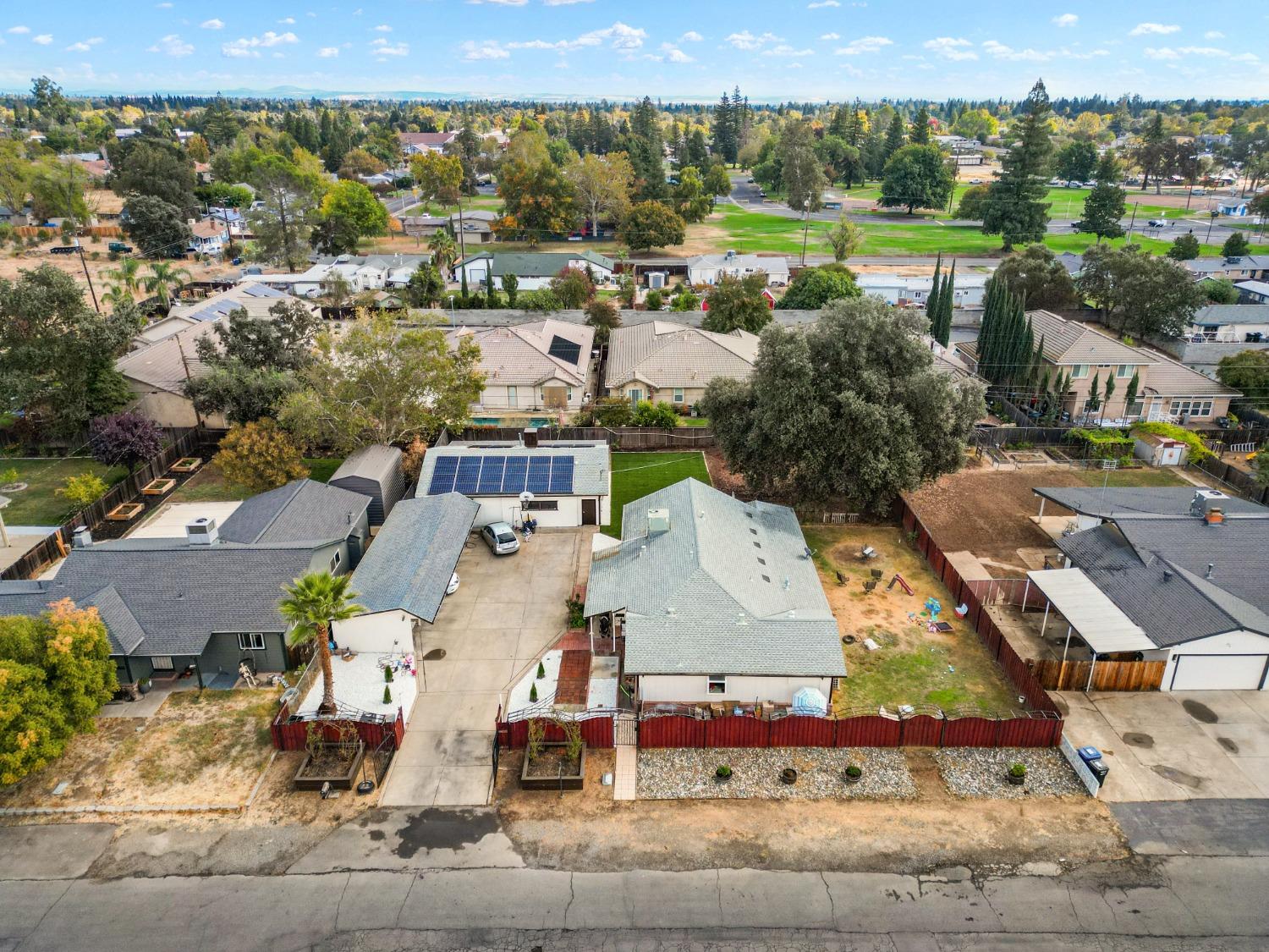 Detail Gallery Image 23 of 26 For 3538 Tarro Way, Carmichael,  CA 95608 - 5 Beds | 3/1 Baths