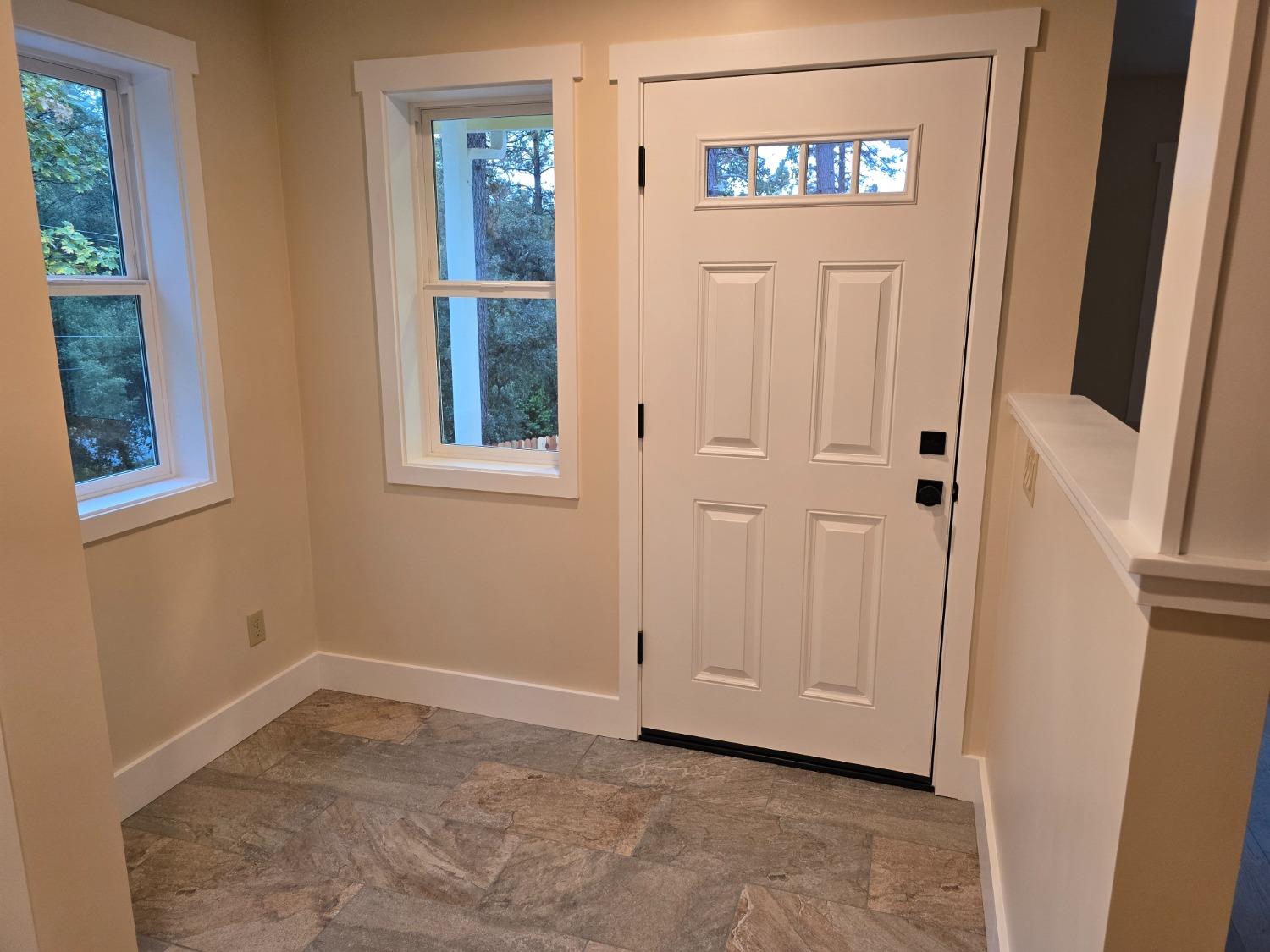 Detail Gallery Image 12 of 52 For 14978 Stinson Dr, Grass Valley,  CA 95949 - 3 Beds | 2 Baths