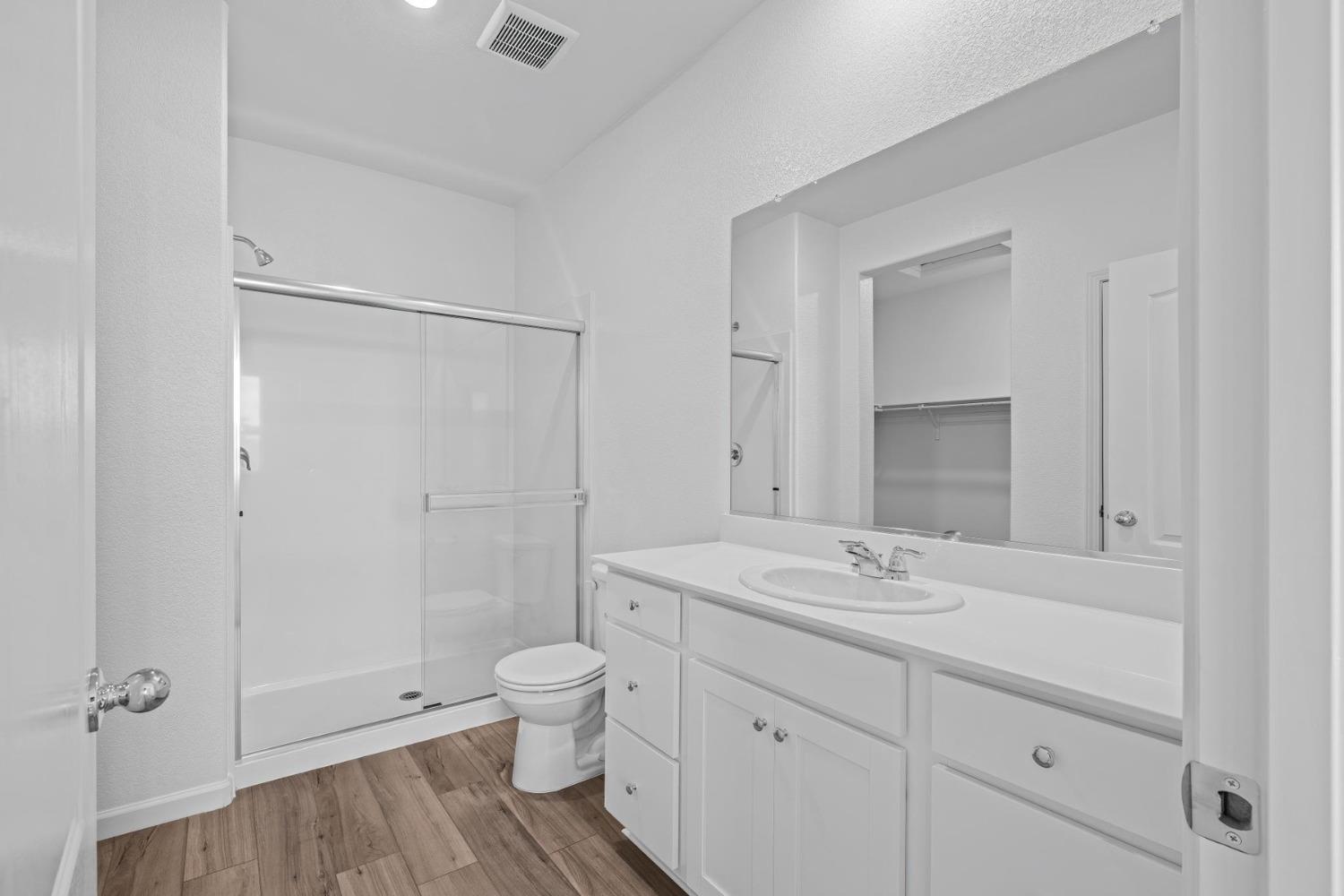 Detail Gallery Image 12 of 14 For 6501 Jackpot Pl, Riverbank,  CA 95367 - 3 Beds | 2 Baths