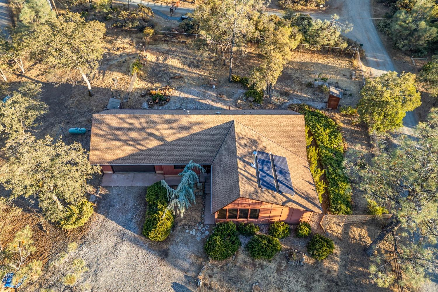 Detail Gallery Image 7 of 71 For 10265 Newtown Rd, Nevada City,  CA 95959 - 4 Beds | 2/1 Baths