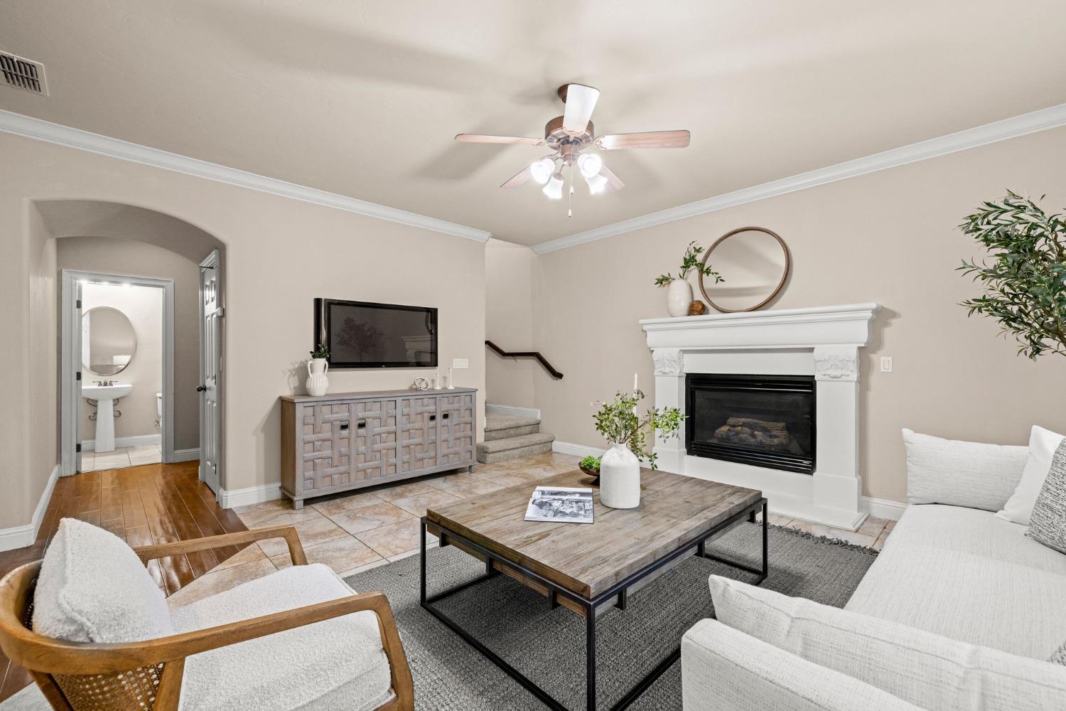 Detail Gallery Image 28 of 84 For 1648 Calabria Way, Roseville,  CA 95747 - 5 Beds | 3/2 Baths