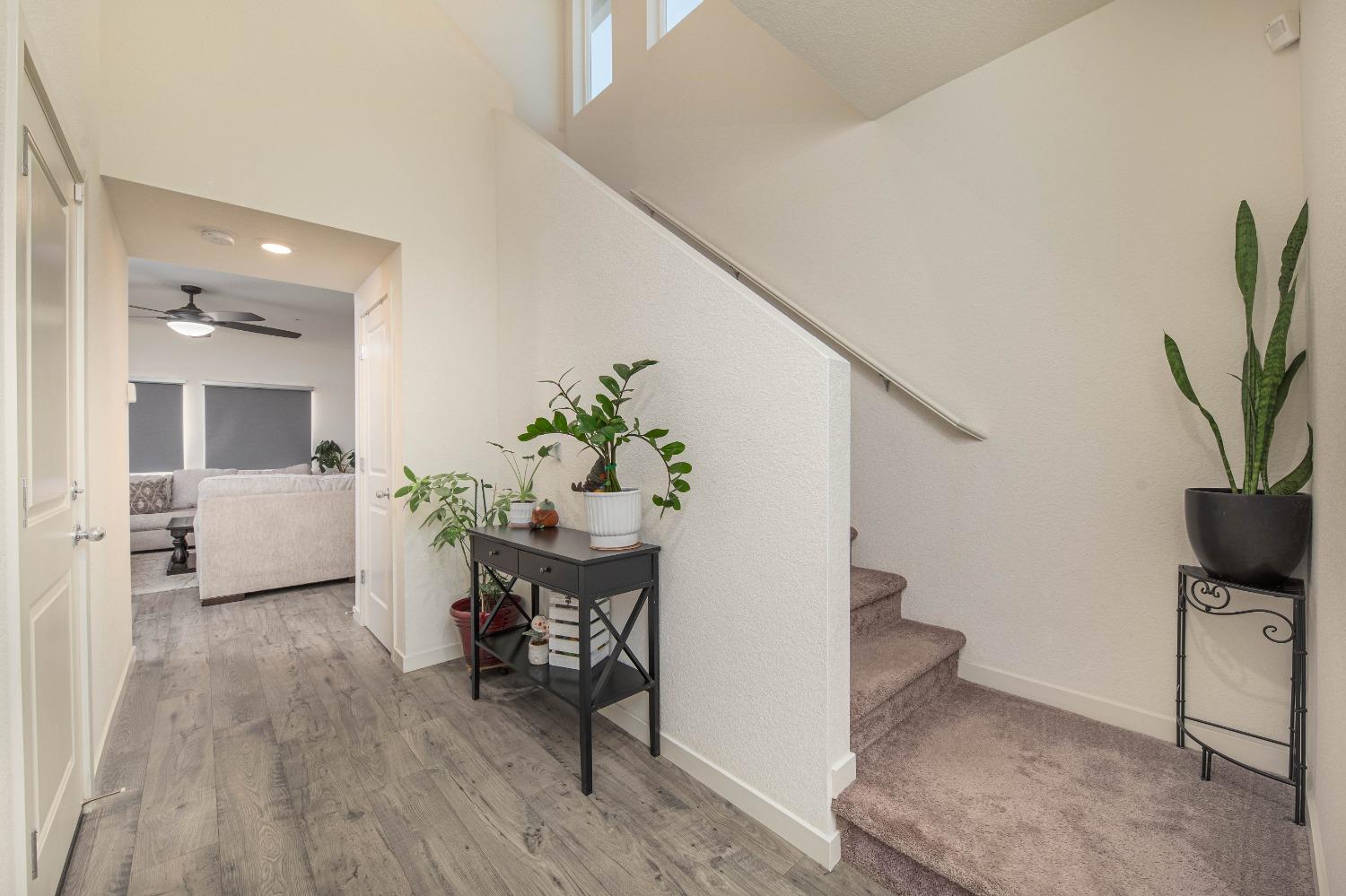 Detail Gallery Image 6 of 49 For 10829 Kentledge St, Stockton,  CA 95219 - 4 Beds | 2/1 Baths