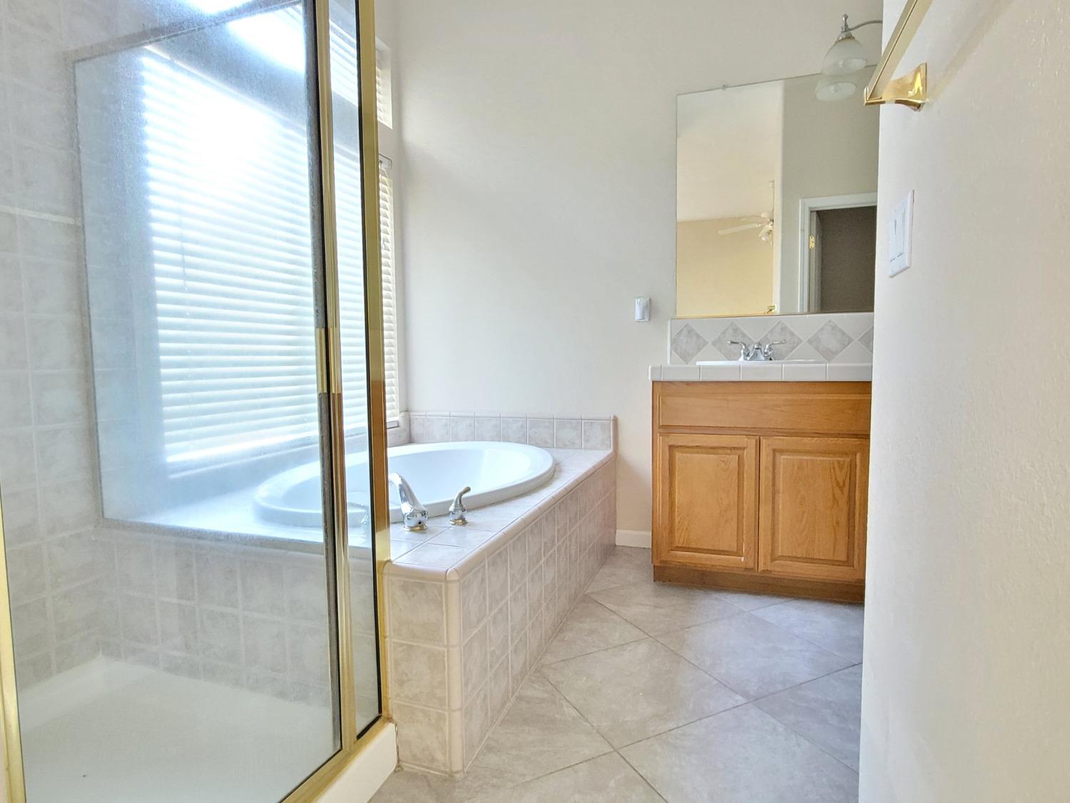 Detail Gallery Image 15 of 28 For 1501 Mayfield St, Sacramento,  CA 95835 - 3 Beds | 2 Baths