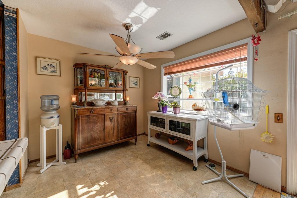 Detail Gallery Image 23 of 51 For 9284 Linda Rio Dr, Sacramento,  CA 95826 - 3 Beds | 2 Baths