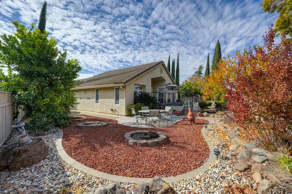 Detail Gallery Image 54 of 90 For 7549 Apple Hollow Loop, Roseville,  CA 95747 - 2 Beds | 2 Baths