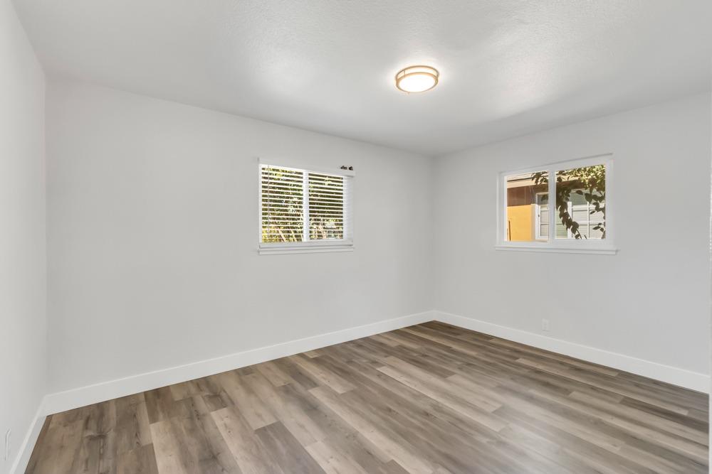 Detail Gallery Image 12 of 25 For 5925 39th St, Sacramento,  CA 95824 - 3 Beds | 1 Baths