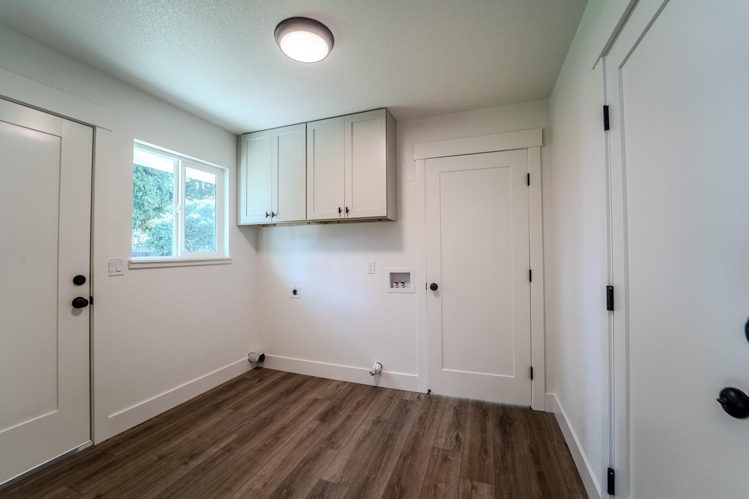 Detail Gallery Image 23 of 32 For 1119 Bryn Mawr Dr, Yuba City,  CA 95993 - 3 Beds | 2 Baths