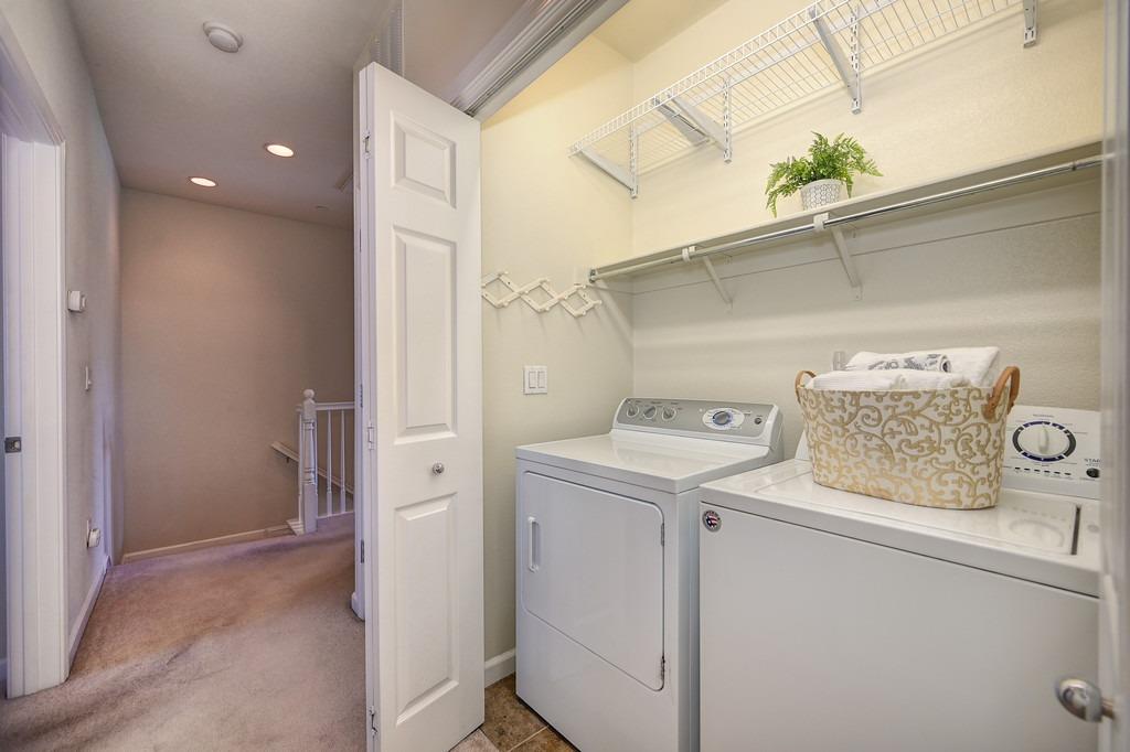 Detail Gallery Image 54 of 65 For 3025 Monument Dr, Roseville,  CA 95747 - 3 Beds | 2/1 Baths