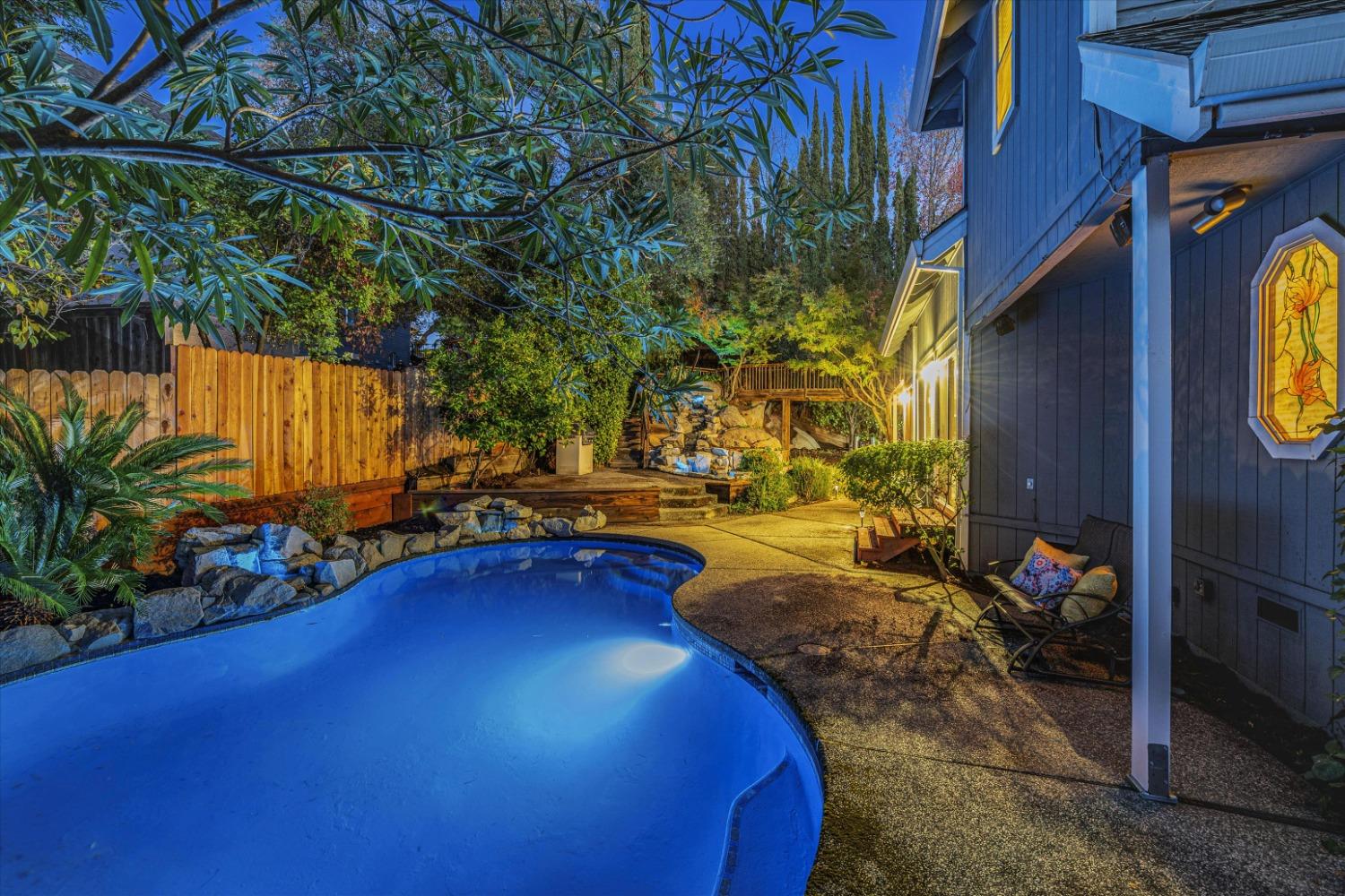 Detail Gallery Image 50 of 55 For 102 Woodview Ct, Folsom,  CA 95630 - 5 Beds | 3/1 Baths