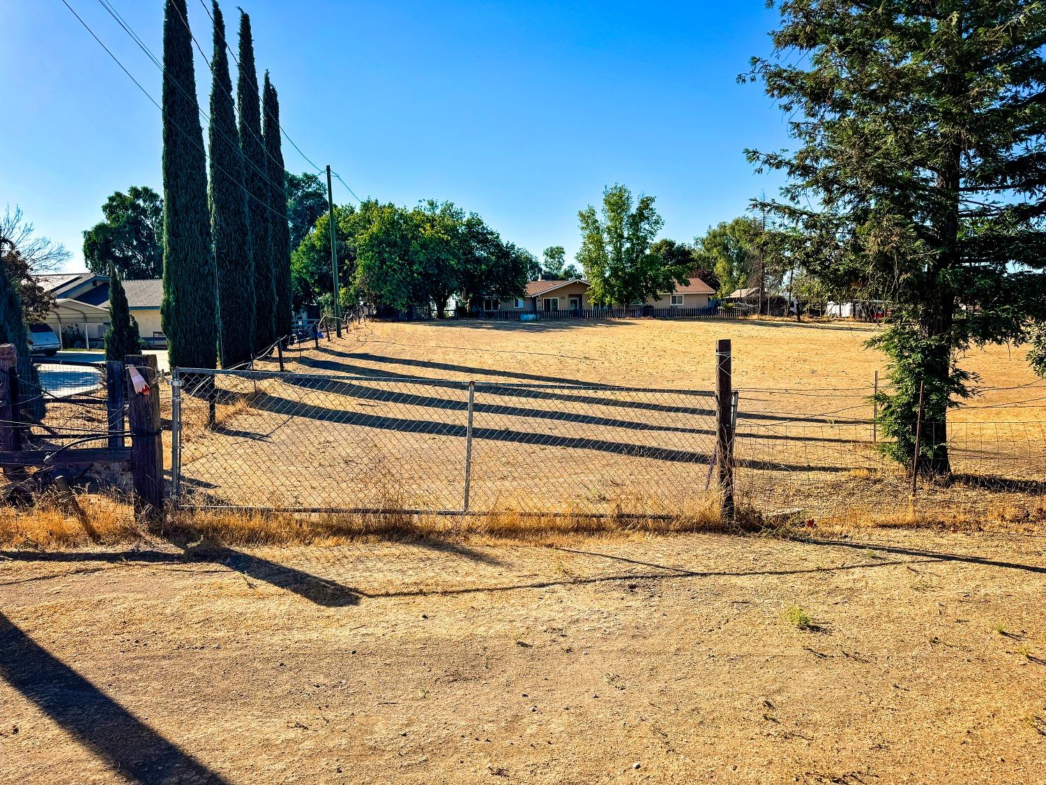 Detail Gallery Image 74 of 86 For 17156 Mark Rd, Madera,  CA 93636 - 3 Beds | 2 Baths