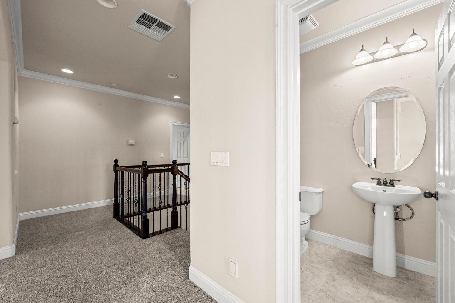 Detail Gallery Image 52 of 84 For 1648 Calabria Way, Roseville,  CA 95747 - 5 Beds | 3/2 Baths