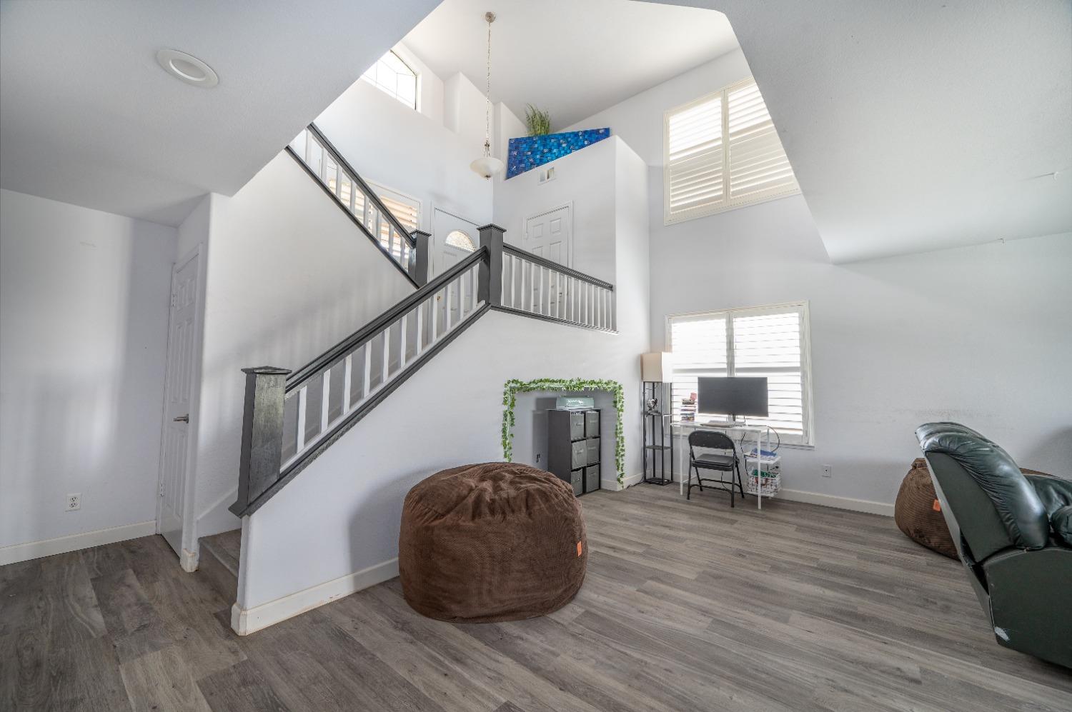 Detail Gallery Image 21 of 40 For 1178 Cherry Oak Ln, Manteca,  CA 95336 - 3 Beds | 2/1 Baths