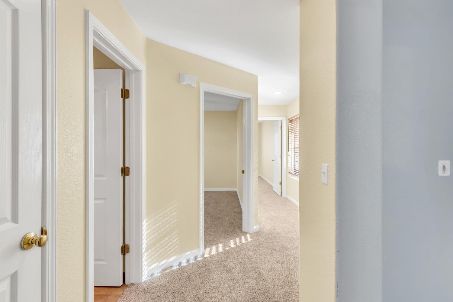 Detail Gallery Image 11 of 53 For 10018 Arabesque Ct, Elk Grove,  CA 95624 - 4 Beds | 2 Baths