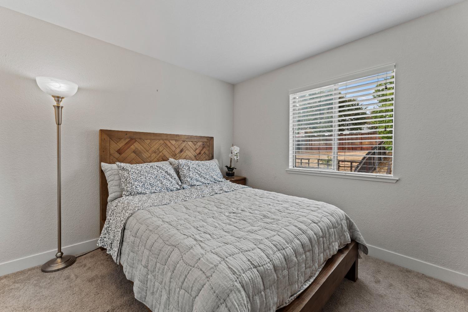 Detail Gallery Image 17 of 37 For 3020 Springview Meadows Dr, Rocklin,  CA 95677 - 3 Beds | 2/1 Baths