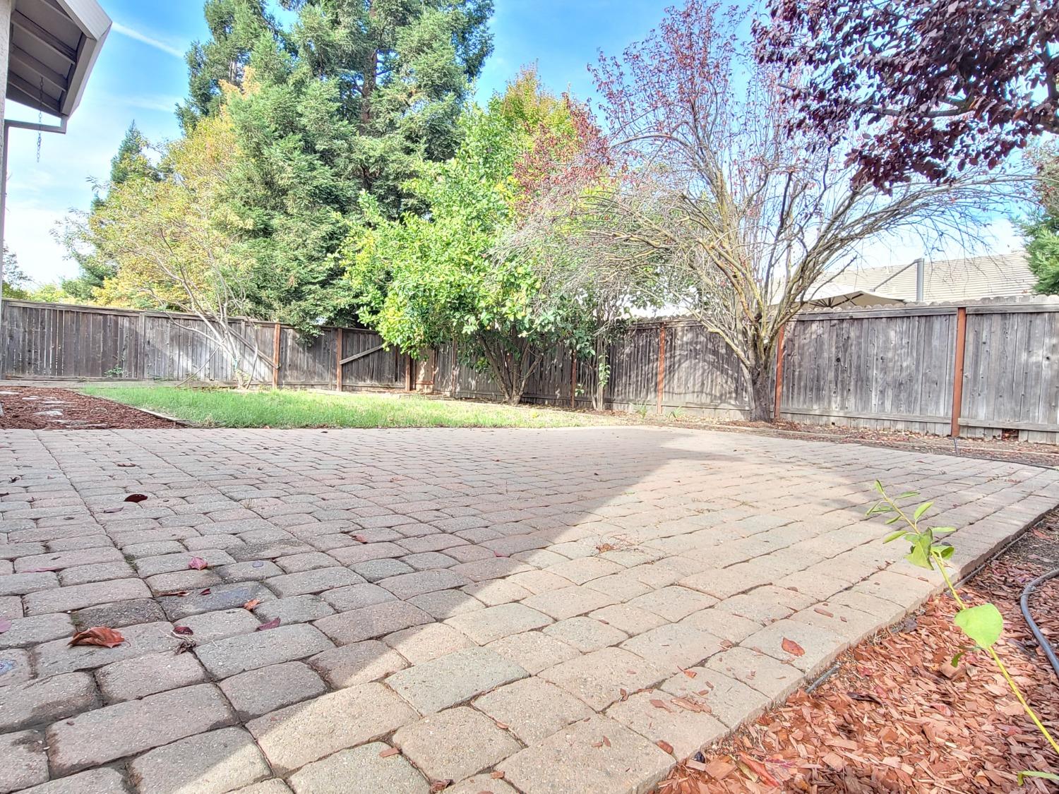 Detail Gallery Image 22 of 28 For 1501 Mayfield St, Sacramento,  CA 95835 - 3 Beds | 2 Baths